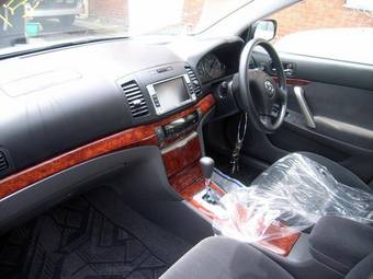2005 Toyota Allion Photos