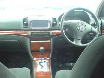 2005 Toyota Allion Photos