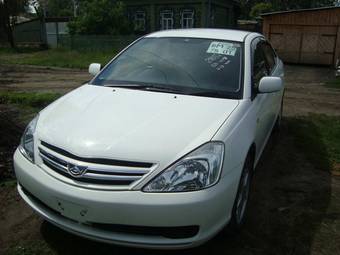 2005 Toyota Allion Photos