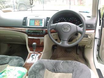 2005 Toyota Allion Pics