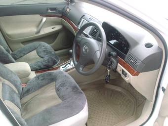 2005 Toyota Allion Pictures