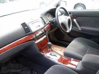 2005 Toyota Allion Pics