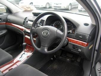 2005 Toyota Allion Pics