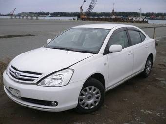 2005 Toyota Allion Pictures