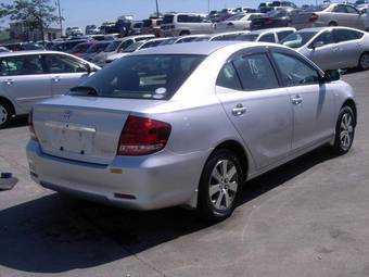 2005 Toyota Allion Pics