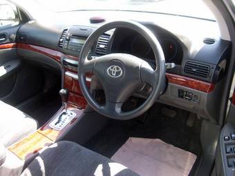 2005 Toyota Allion Photos