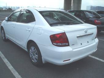 2005 Toyota Allion Photos