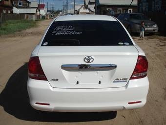 2005 Toyota Allion Photos