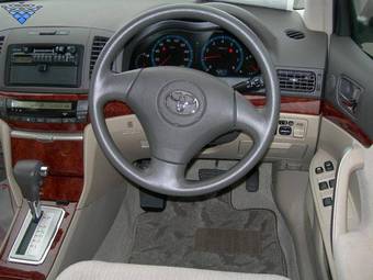 2006 Toyota Allion Photos
