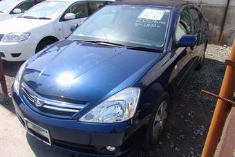 2006 Toyota Allion Photos