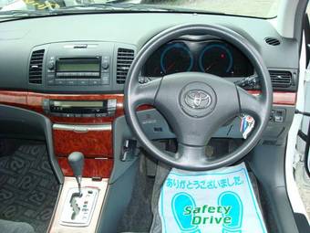 2006 Toyota Allion Photos