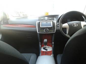 2011 Toyota Allion Photos