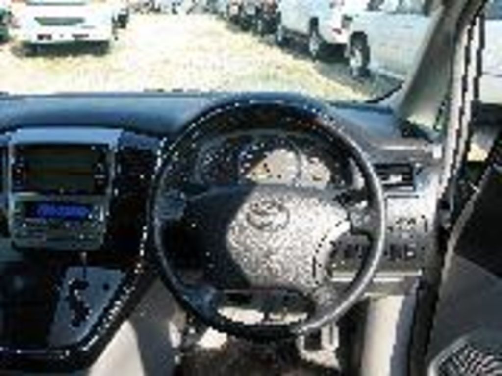 2002 Toyota Alphard