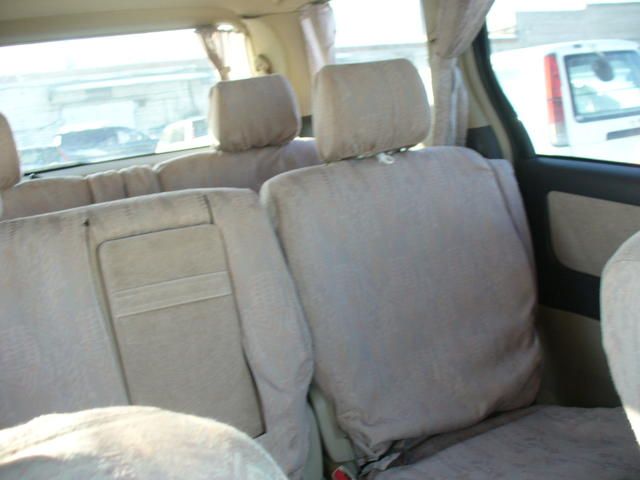 2002 Toyota Alphard