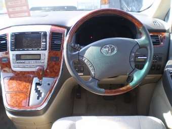 2002 Alphard