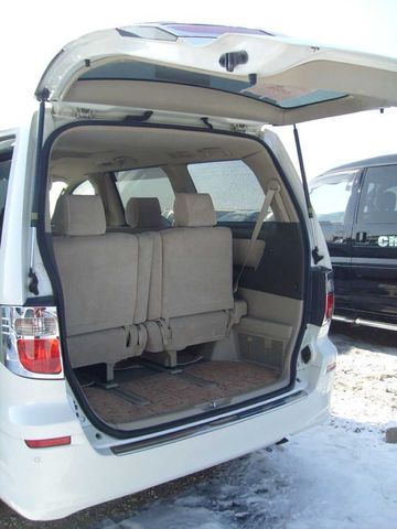2002 Toyota Alphard