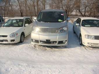 2002 Toyota Alphard