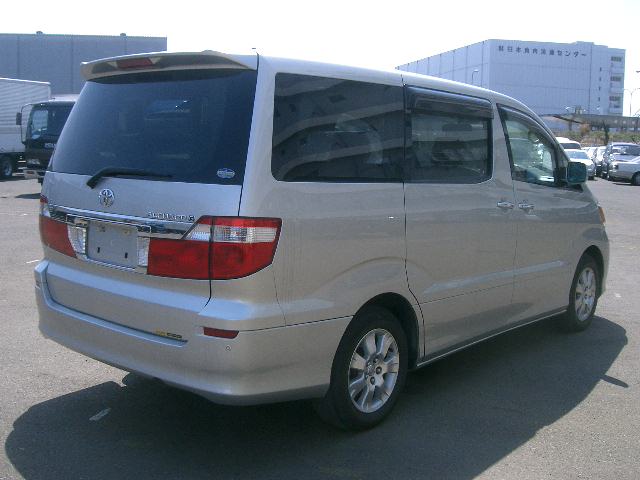 2002 Toyota Alphard Photos