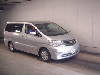 2002 Toyota Alphard Photos