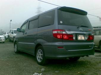 2002 Toyota Alphard Photos