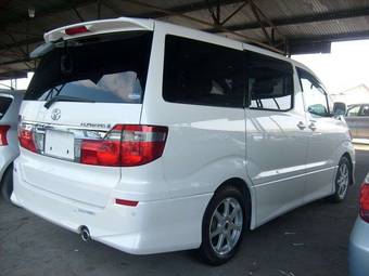 2002 Toyota Alphard Photos
