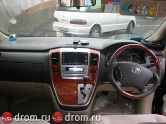 2002 Toyota Alphard Pictures