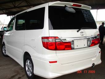 2002 Toyota Alphard Images
