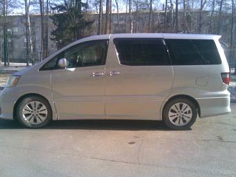 2002 Toyota Alphard Photos