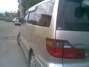 2002 Toyota Alphard Photos
