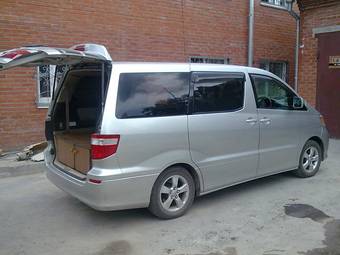 2002 Toyota Alphard Photos