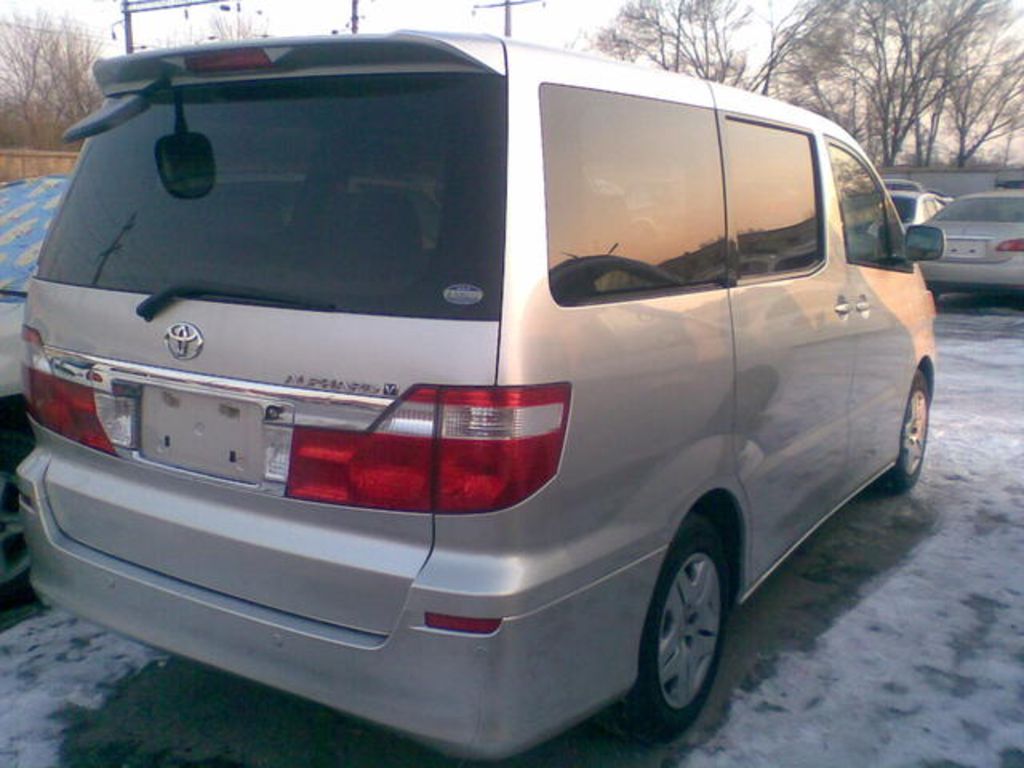 2003 Toyota Alphard