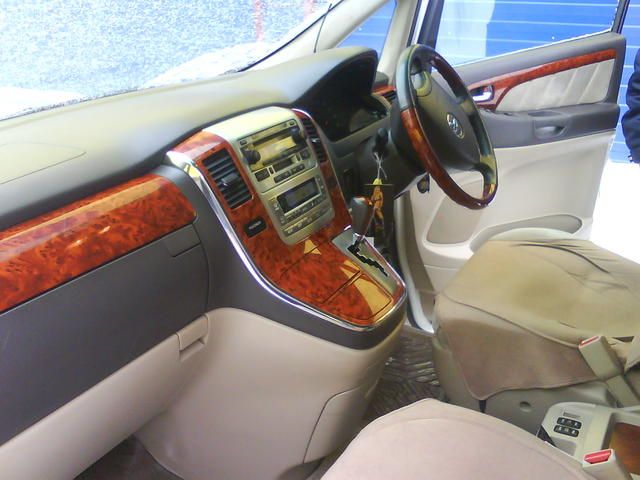 2003 Toyota Alphard