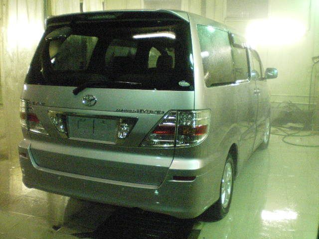 2003 Toyota Alphard