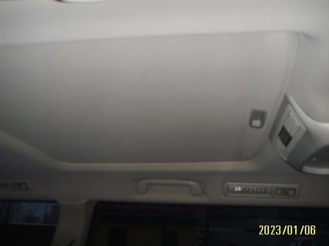 2003 Toyota Alphard