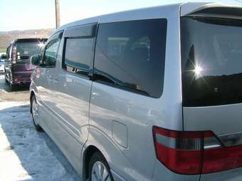 2003 Toyota Alphard Photos