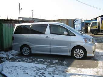 2003 Toyota Alphard Pictures