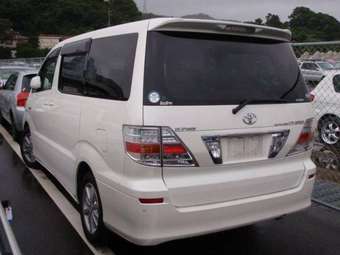 2003 Toyota Alphard Photos