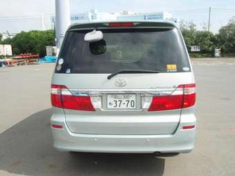 2003 Toyota Alphard Pictures