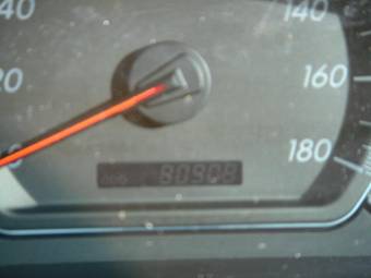 2003 Toyota Alphard Photos