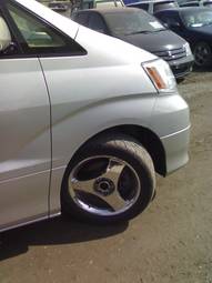 2003 Toyota Alphard Images