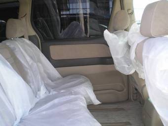 2003 Toyota Alphard Wallpapers