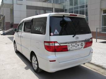 2003 Toyota Alphard Pictures