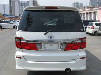 2003 Toyota Alphard Pics