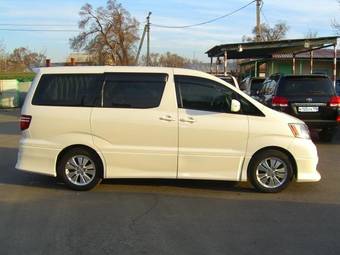 2003 Toyota Alphard Pictures