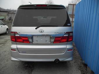 2003 Toyota Alphard Pictures