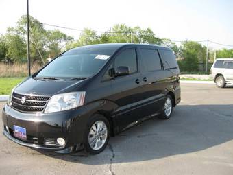 2003 Toyota Alphard Photos