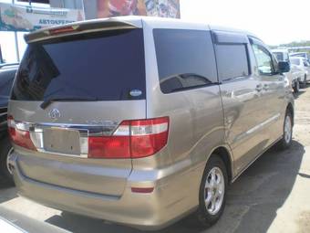 2003 Toyota Alphard Photos