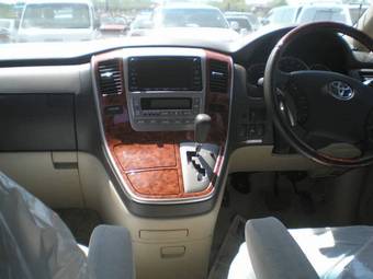 2003 Toyota Alphard Photos