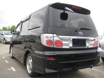 2003 Toyota Alphard Pictures