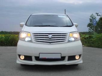 2003 Toyota Alphard Photos